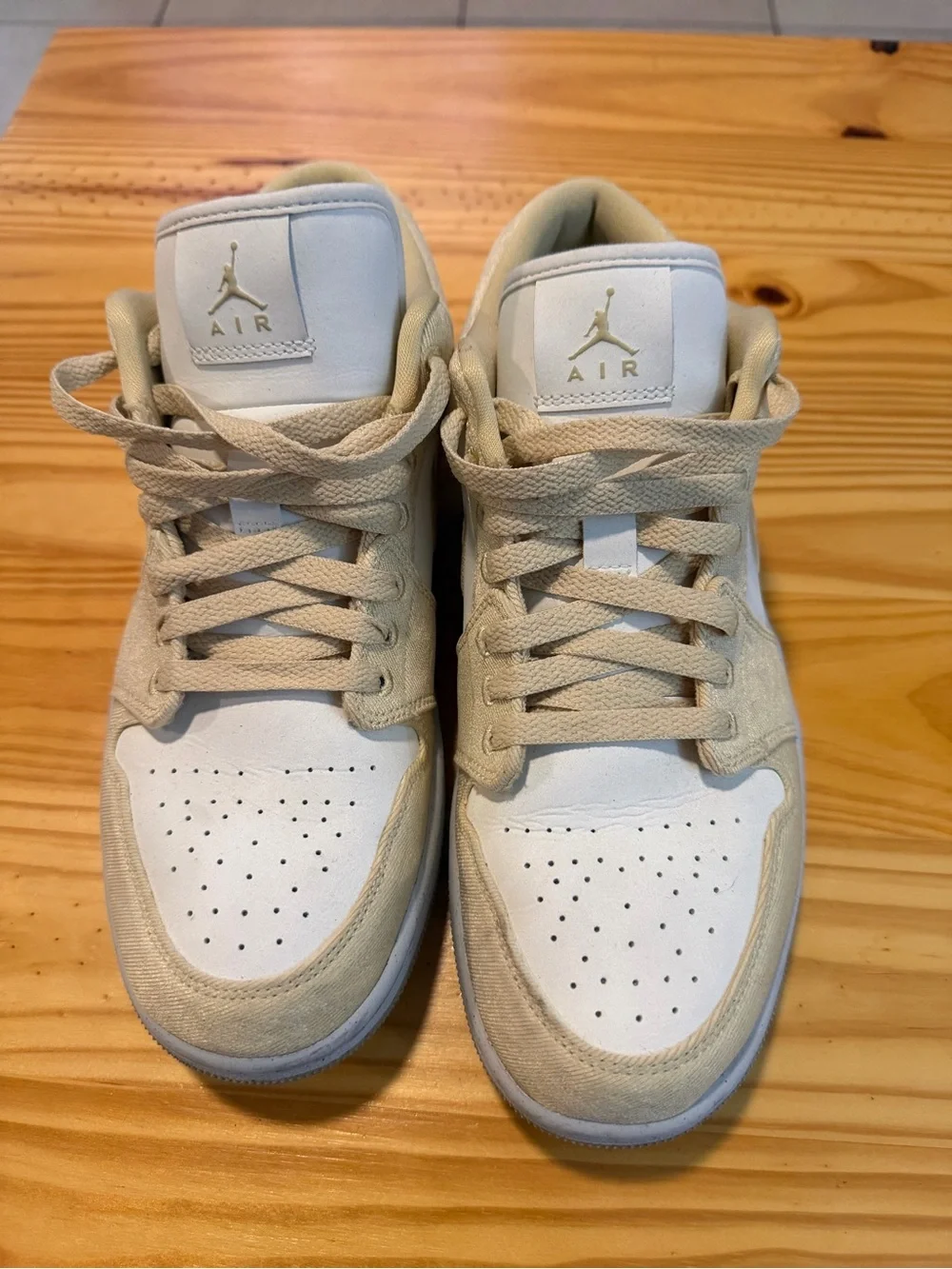 Nike Air Jordan 1 Low SE